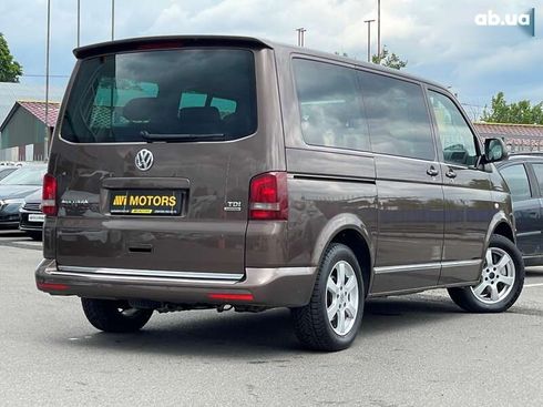 Volkswagen Multivan 2013 - фото 4