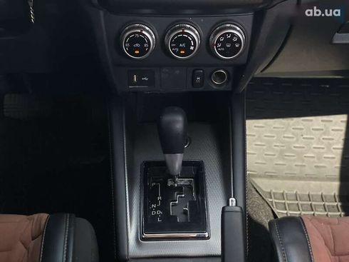 Mitsubishi Outlander 2020 - фото 23