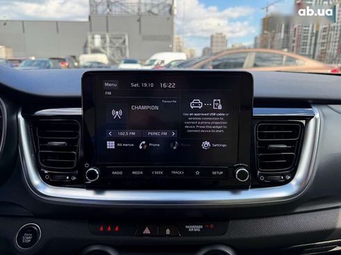 Kia Stonic 2020 - фото 18