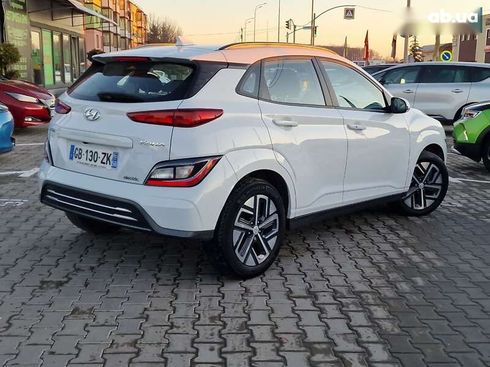 Hyundai Kona Electric 2021 - фото 2