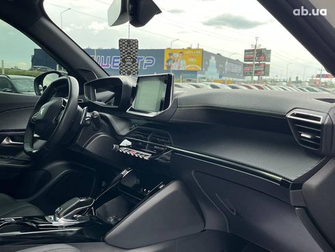 Peugeot 2008 2020 белый - фото 20