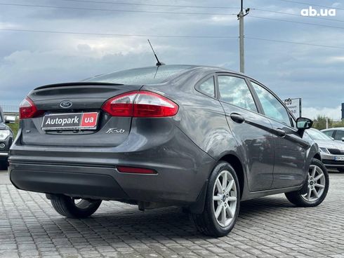 Ford Fiesta 2019 серый - фото 10