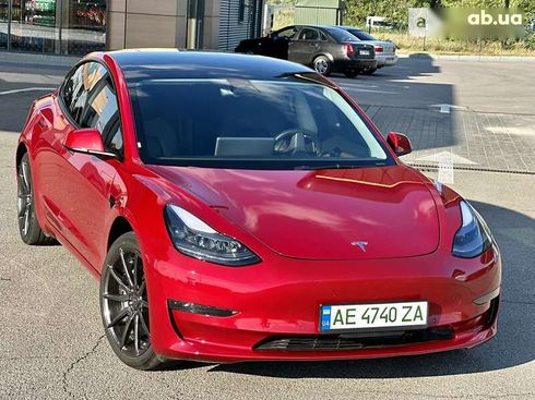 Tesla Model 3 2022 - фото 8