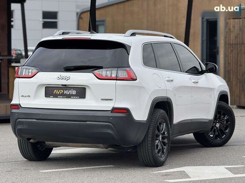 Jeep Cherokee 2018 - фото 12