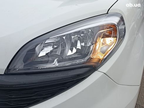 Fiat Doblo 2017 белый - фото 4