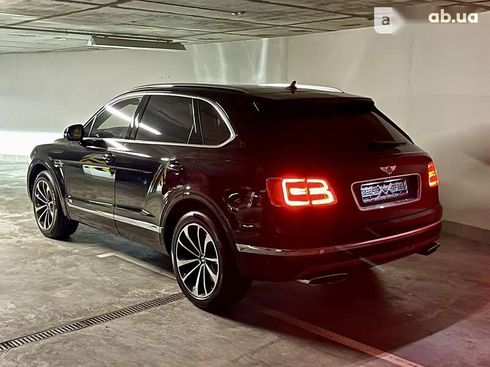 Bentley Bentayga 2017 - фото 9