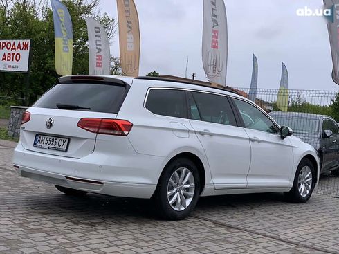 Volkswagen Passat 2017 - фото 14