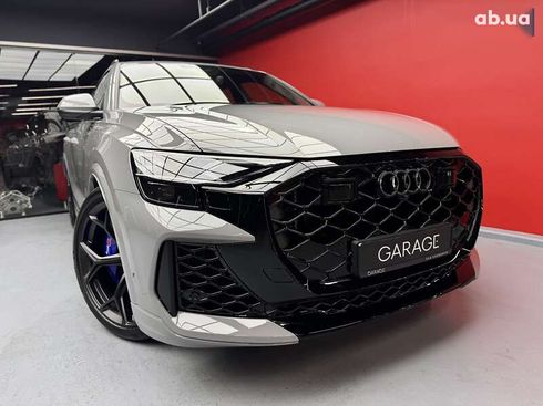 Audi RS Q8 2025 - фото 10