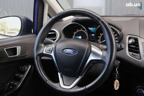 Ford Fiesta 2016 - фото 14