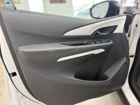 Chevrolet Bolt 2017 - фото 18