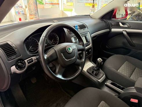 Skoda Octavia 2013 - фото 16