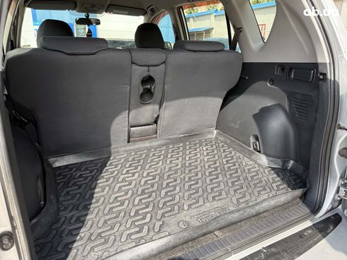 Toyota RAV4 2007 серый - фото 35