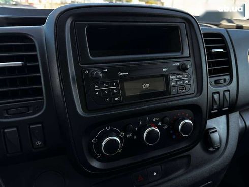 Renault Trafic 2020 - фото 14