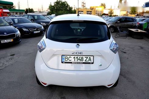 Renault Zoe 2016 - фото 6