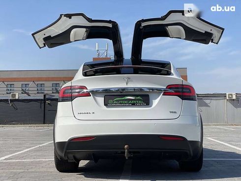 Tesla Model X 2017 - фото 23