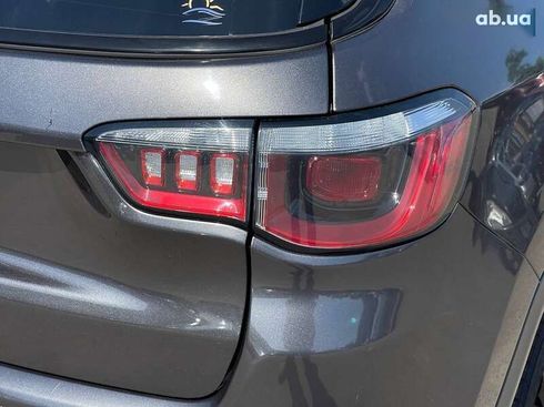 Jeep Compass 2018 - фото 13