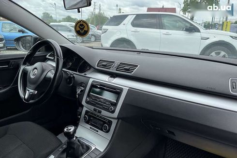 Volkswagen Passat 2011 - фото 23
