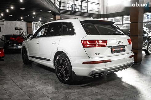 Audi Q7 2016 - фото 3