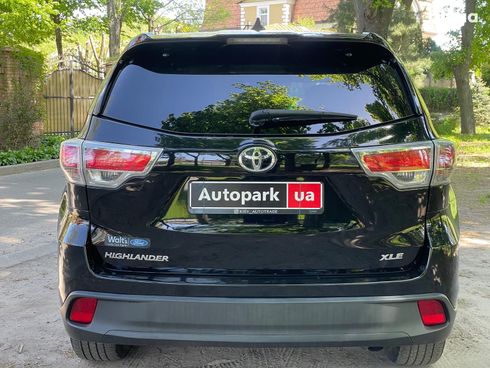 Toyota Highlander 2016 черный - фото 11