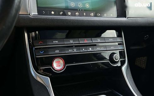 Jaguar XF 2019 - фото 15