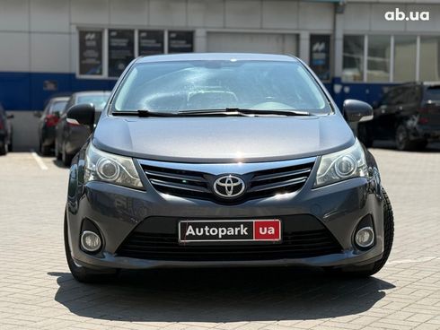 Toyota Avensis 2012 серый - фото 2