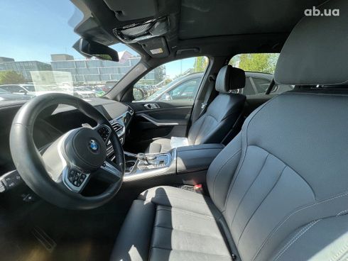 BMW X5 2021 - фото 11