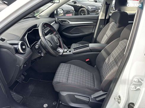 MG ZS EV 2022 - фото 24