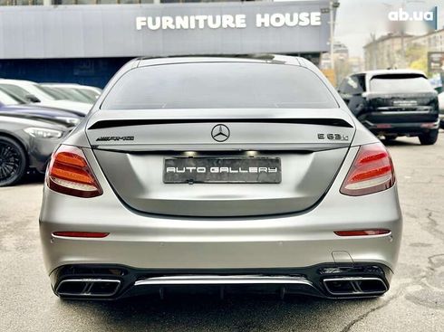 Mercedes-Benz E-Класс 2018 - фото 11