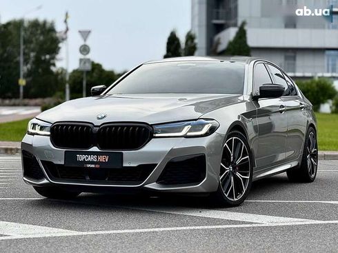 BMW 5 серия 2021 - фото 2