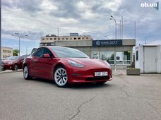 Продаж вживаних Tesla Model 3 в Київській області - купити на Автобазарі