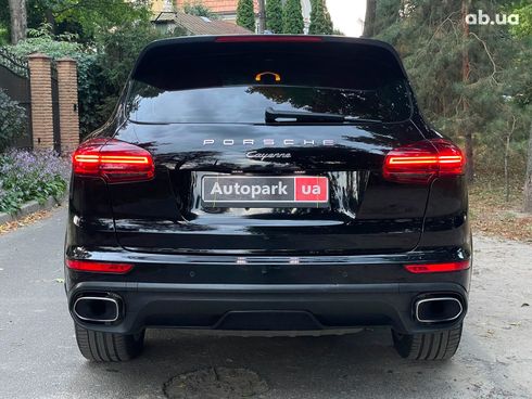 Porsche Cayenne 2017 черный - фото 10