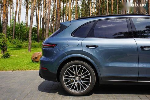 Porsche Cayenne 2019 - фото 15