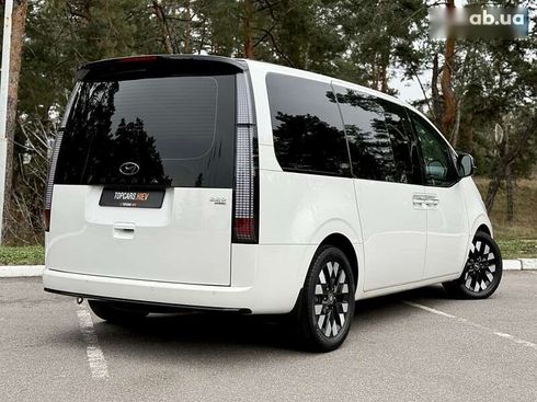 Hyundai Staria 2021 - фото 16