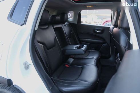 Jeep Compass 2017 - фото 10