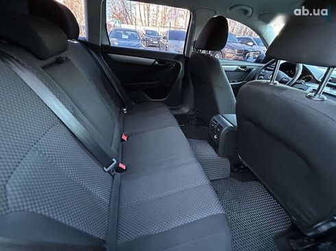 Volkswagen Passat 2013 - фото 25