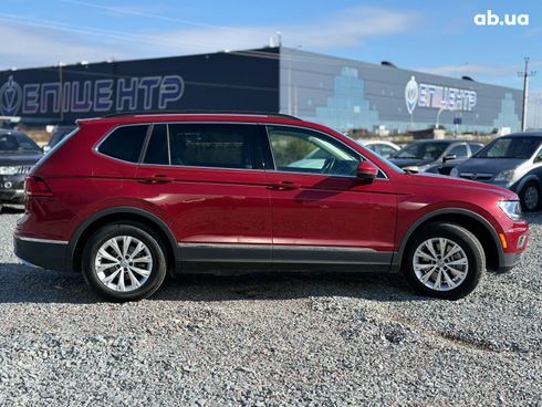 Volkswagen Tiguan 2017 красный - фото 9
