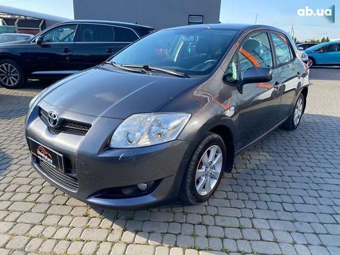 Toyota Auris 2008 - фото 3