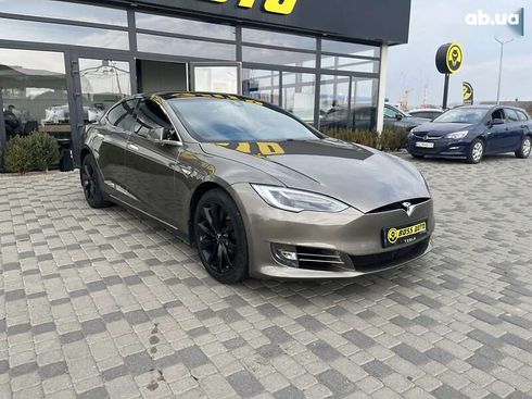 Tesla Model S 2016 - фото 27