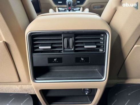 Porsche Cayenne 2021 - фото 22