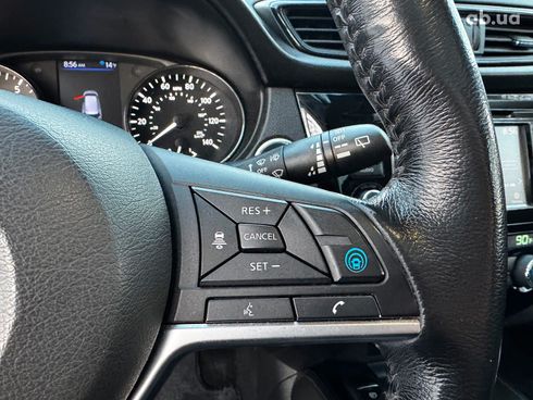 Nissan Rogue 2018 белый - фото 22