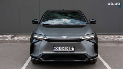 Toyota bZ 2022 - фото 6