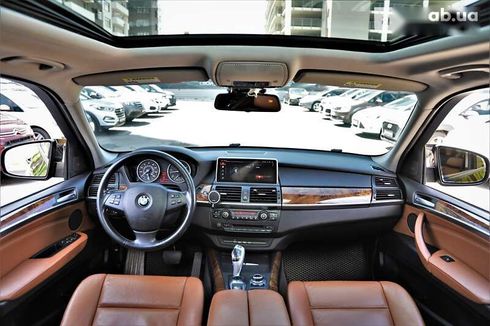 BMW X5 2010 - фото 13