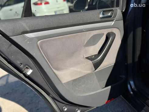 Volkswagen Jetta 2005 серый - фото 11