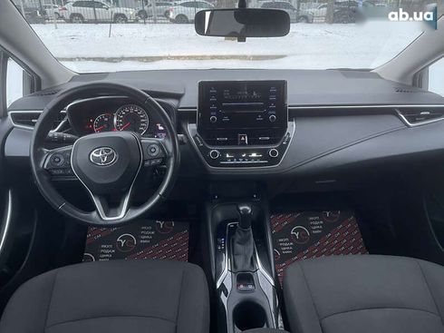 Toyota Corolla 2020 - фото 19