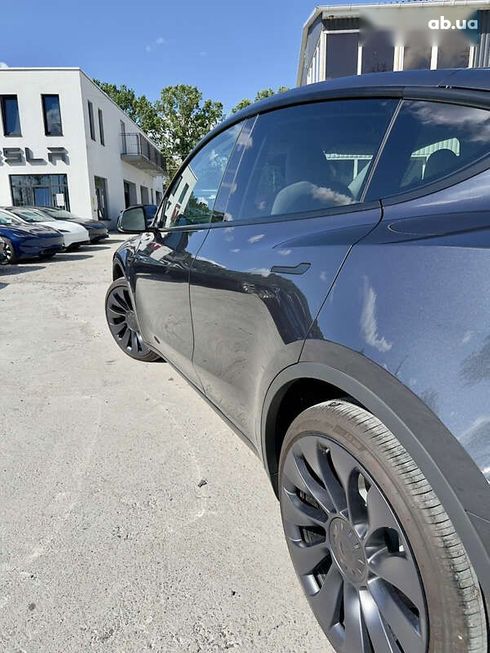 Tesla Model Y 2024 - фото 7
