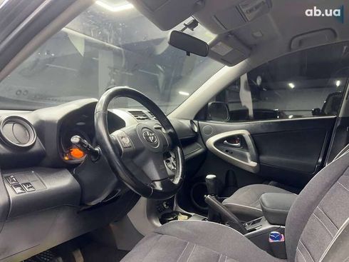 Toyota RAV4 2007 - фото 10