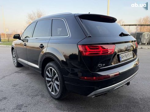 Audi Q7 2017 - фото 13