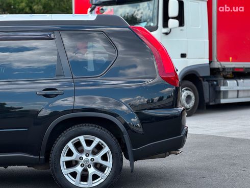 Nissan X-Trail 2011 черный - фото 27