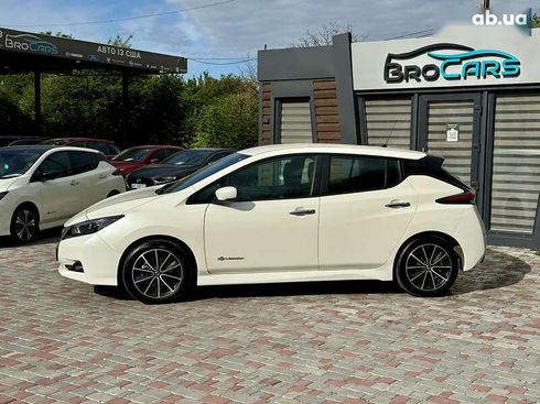 Nissan Leaf 2019 - фото 5