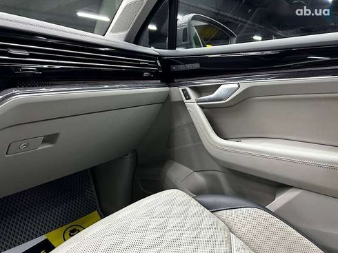 Volkswagen Touareg 2020 - фото 16